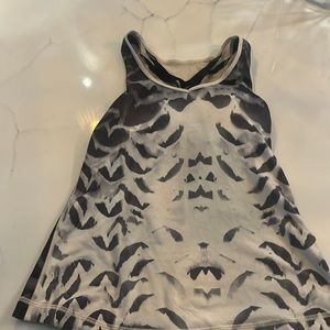 Lululemon workout top with built-in bra